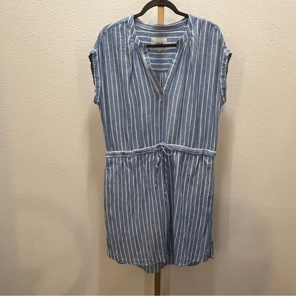 RAILS Emma St Germain stripe Blue & White Striped Dress Size Medium - Picture 2 of 8